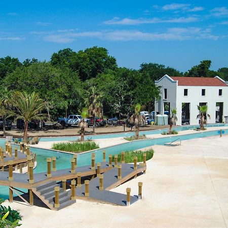 Centennial Plaza Resort Gulfport Eksteriør billede